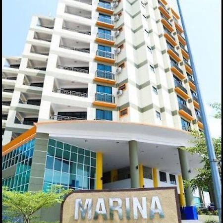 Marina Heights Seaview Resort 2 Lumut Exterior photo