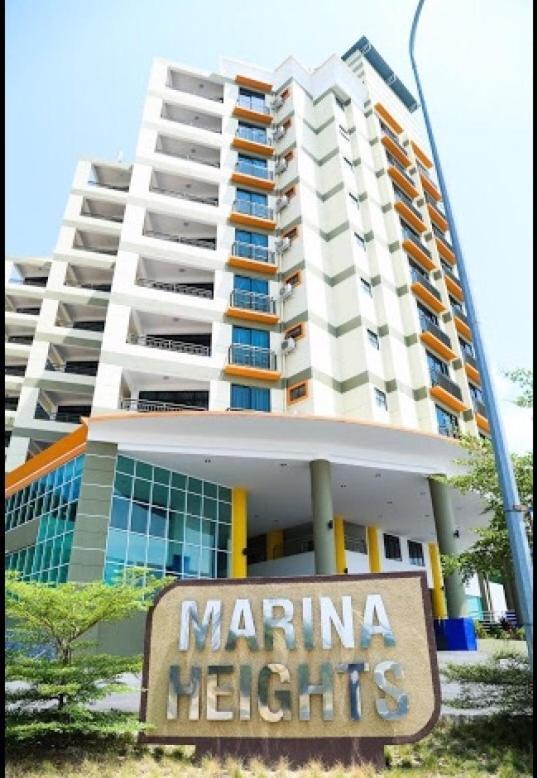 Marina Heights Seaview Resort 2 Lumut Exterior photo